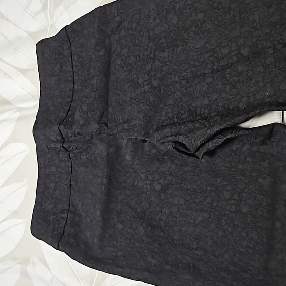 Ladies - Picture 3 of 3